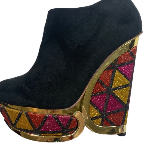 Privileged black platform booties with glitter detail size 8 - Picture 7 of 13